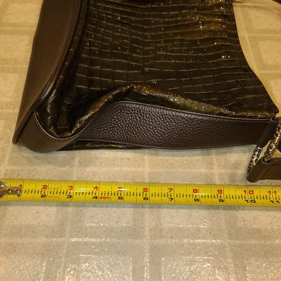 Brighton Cher Olive Green Croc Patent Leather Large Hobo Shoulder Bag. - Picture 7 of 8